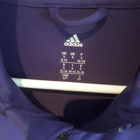 Adidas Lightweight Running Jacket - Picture 2 of 8